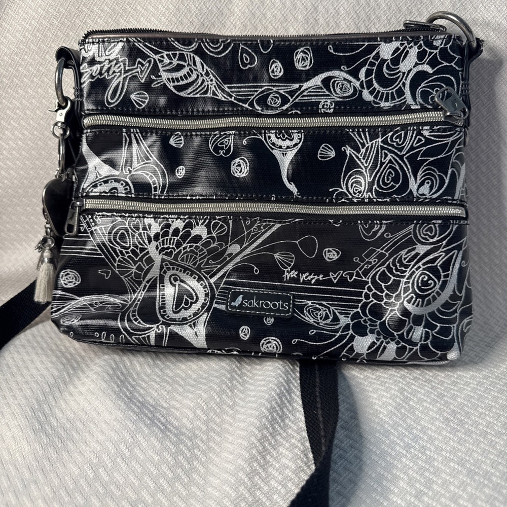 Sakroots Artist Circle Crossbody Bag Coated Canvas WhiteBlack Boho Peacock 3 Zip